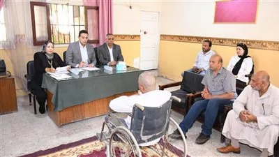 بناءً على تعليمات محافظ الفيوم، نائب المحافظ يلتقي بالمواطنين في قرية زاوية الكرادسة بمركز الفيوم.