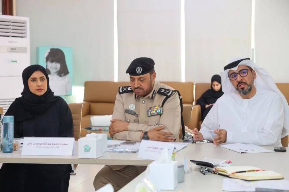 بيت الطفل في الشارقة يعرض تقارير عن الحالات المتلقاة.