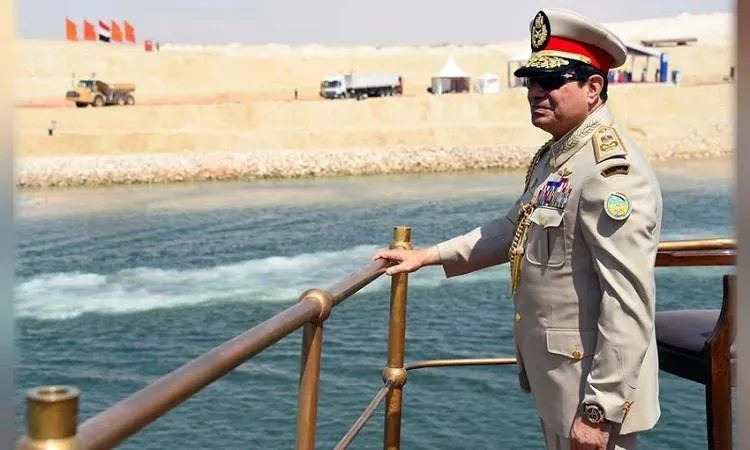 افتتاح قناة السويس الجديدة على يد الرئيس عبد الفتاح السيسي