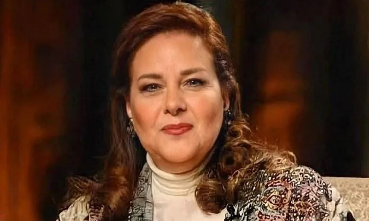 رحيل الفنانة دلال عبد العزيز