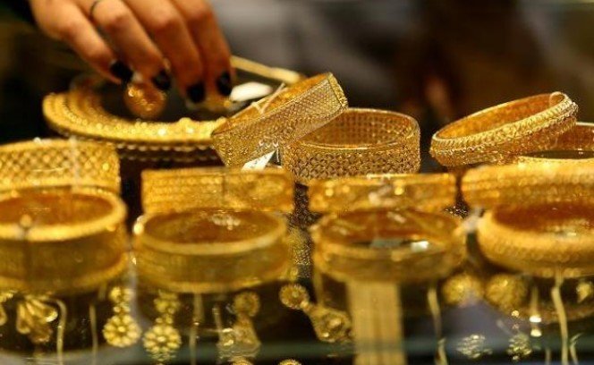 أسعار الذهب متغيرة.. تعرف على سعر الذهب في الإمارات اليوم