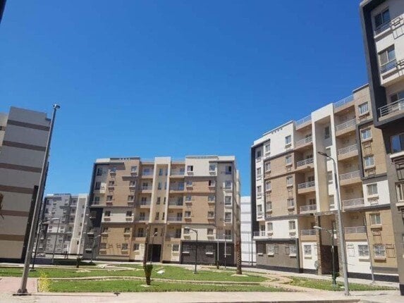 شقق جديدة متاحة.. احجز الآن بأسهل الطرق لمبة 2025
