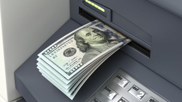 أسعار تتغير.. تحديثات حصرية.. سوق الدولار اليوم.. سعر الدولار الآن يختبر تغيرات جديدة في البنك الأهلي.