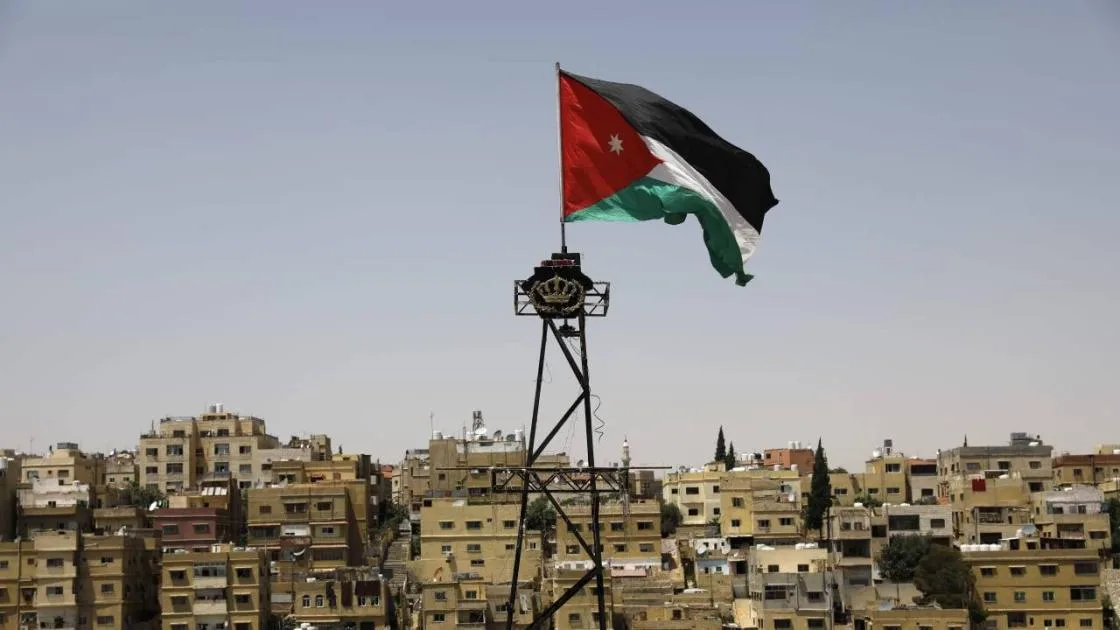 الأردن يشهد تعديلًا وزاريًا شاملًا يؤثر على ثلث الحكومة