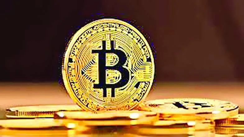 البيتكوين يصل إلى 113 ألف دولار رغم التحديات التجارية