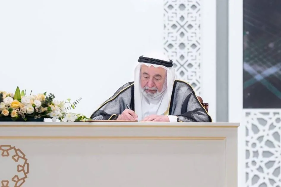 سلطان يطلب بناء 3 مجمعات سكنية في «ضاحية مهذب»