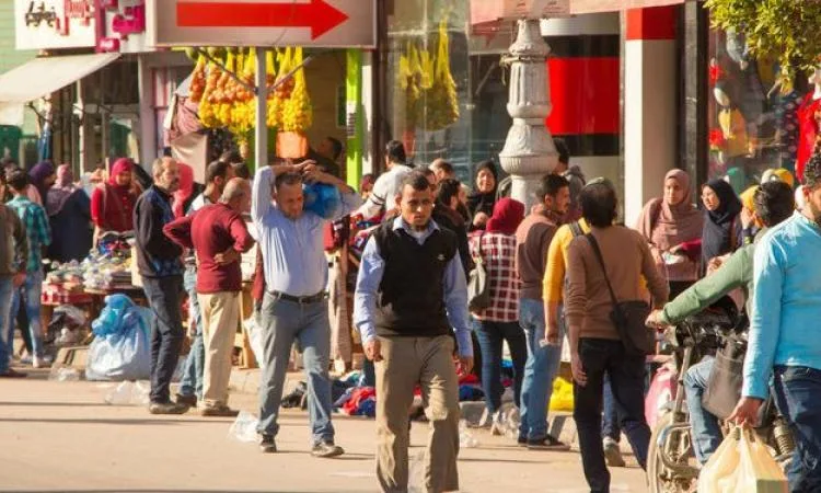 أفضل الكليات المطلوبة وفقاً لمتطلبات سوق العمل الحالي: دليل شامل للخيارات التعليمية