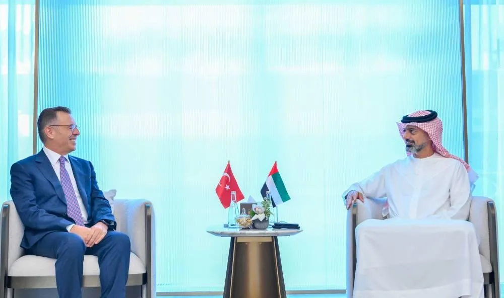 عمار بن حميد يستقبل سفير تركيا ويتمنى له النجاح.