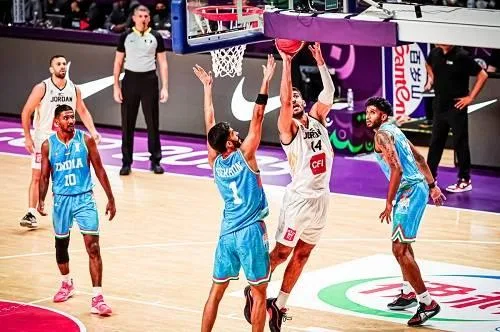فوز منتخب الأردن وهزيمة منتخب العراق في بطولة كأس آسيا لكرة السلة