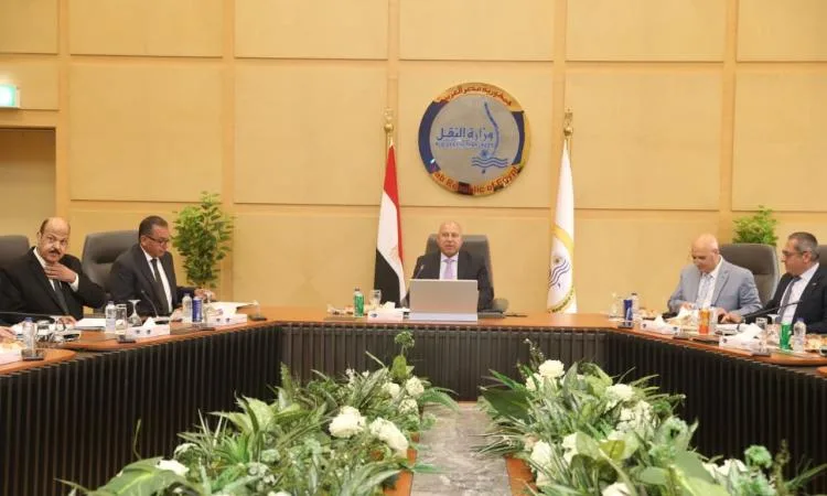 كامل الوزير يتولى رئاسة الاجتماع العام العادي لشركة أكتا للنقل الجماعي