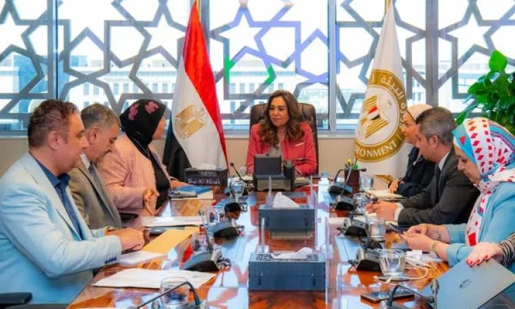 منال عوض تقدم نظرة على الميزانية العامة للوزارة وإنجازات صندوق حماية البيئة